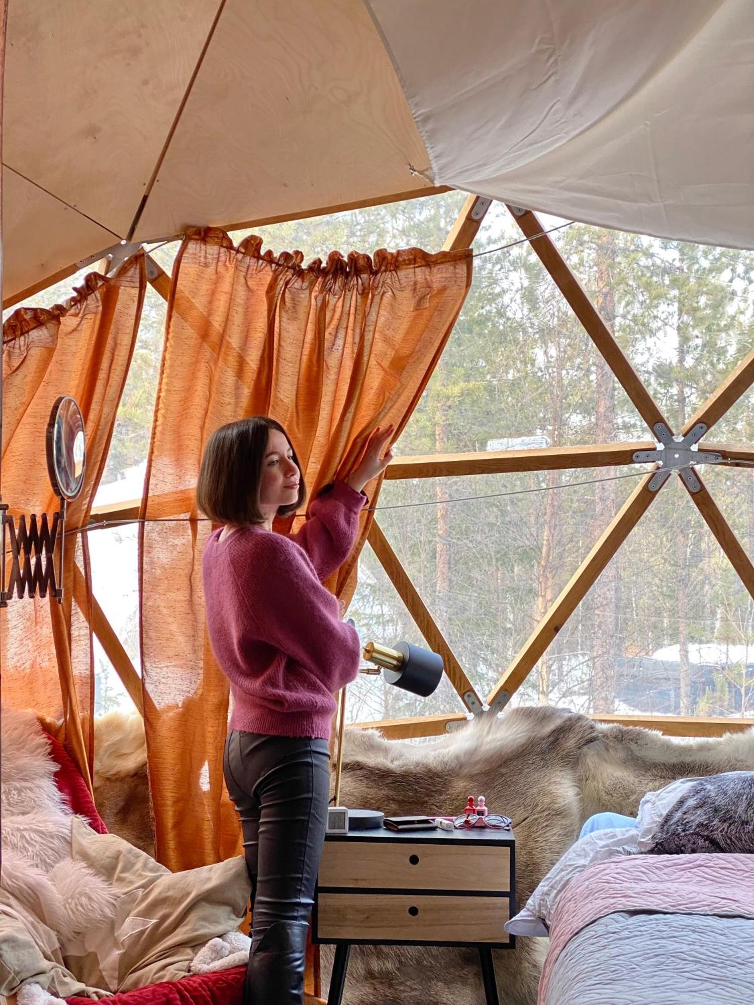 Aurora Igloo Fireplace-Heated Tents In A Secret Forest With Private Jacuzzi And Shared Sauna Bathroom And Dog Friendly โรวานิเอมิ ภายนอก รูปภาพ